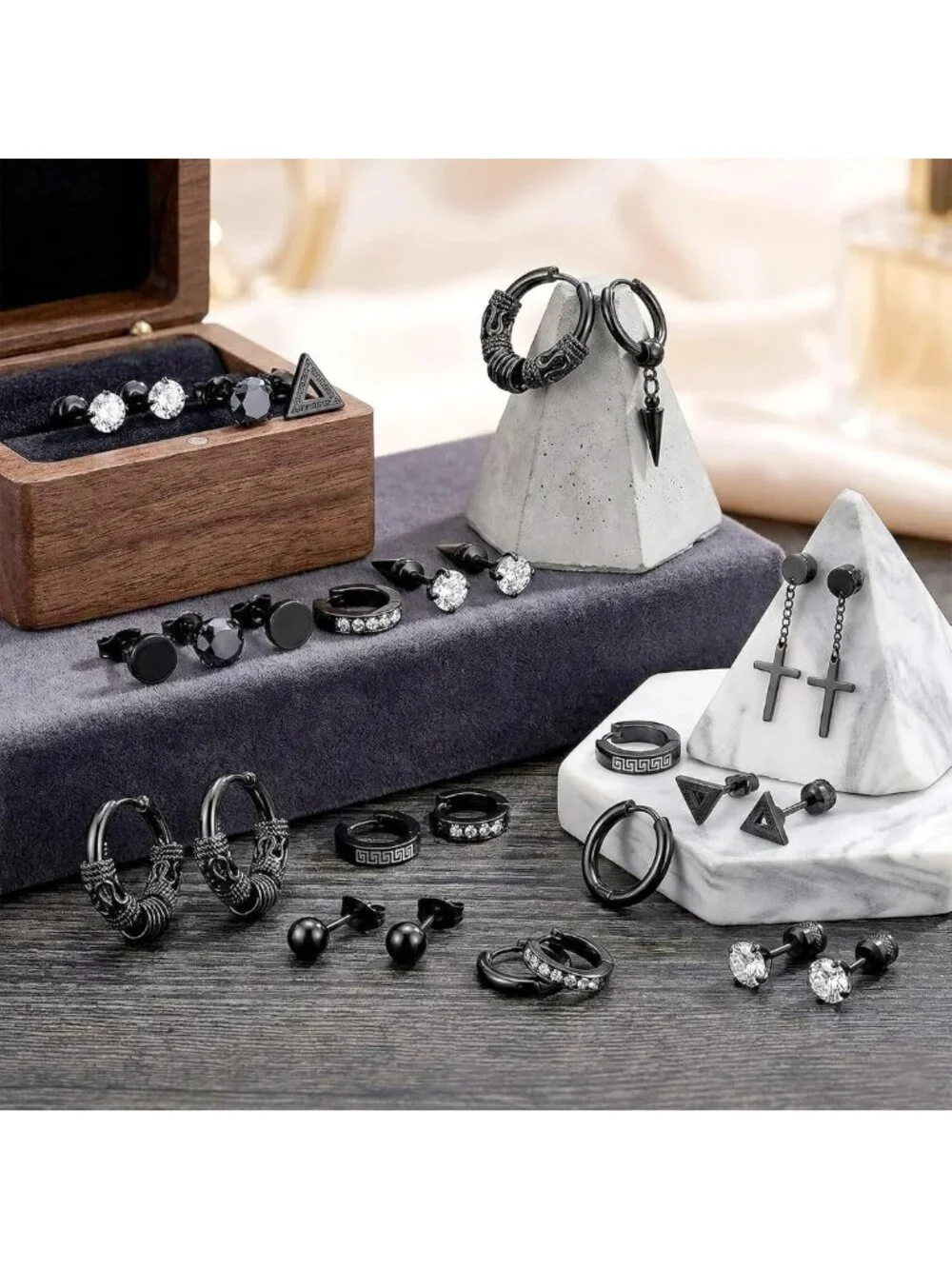 17 Pairs Men's Stainless Steel Earrings Set, Hypoallergenic Fashion Jewelry Kit